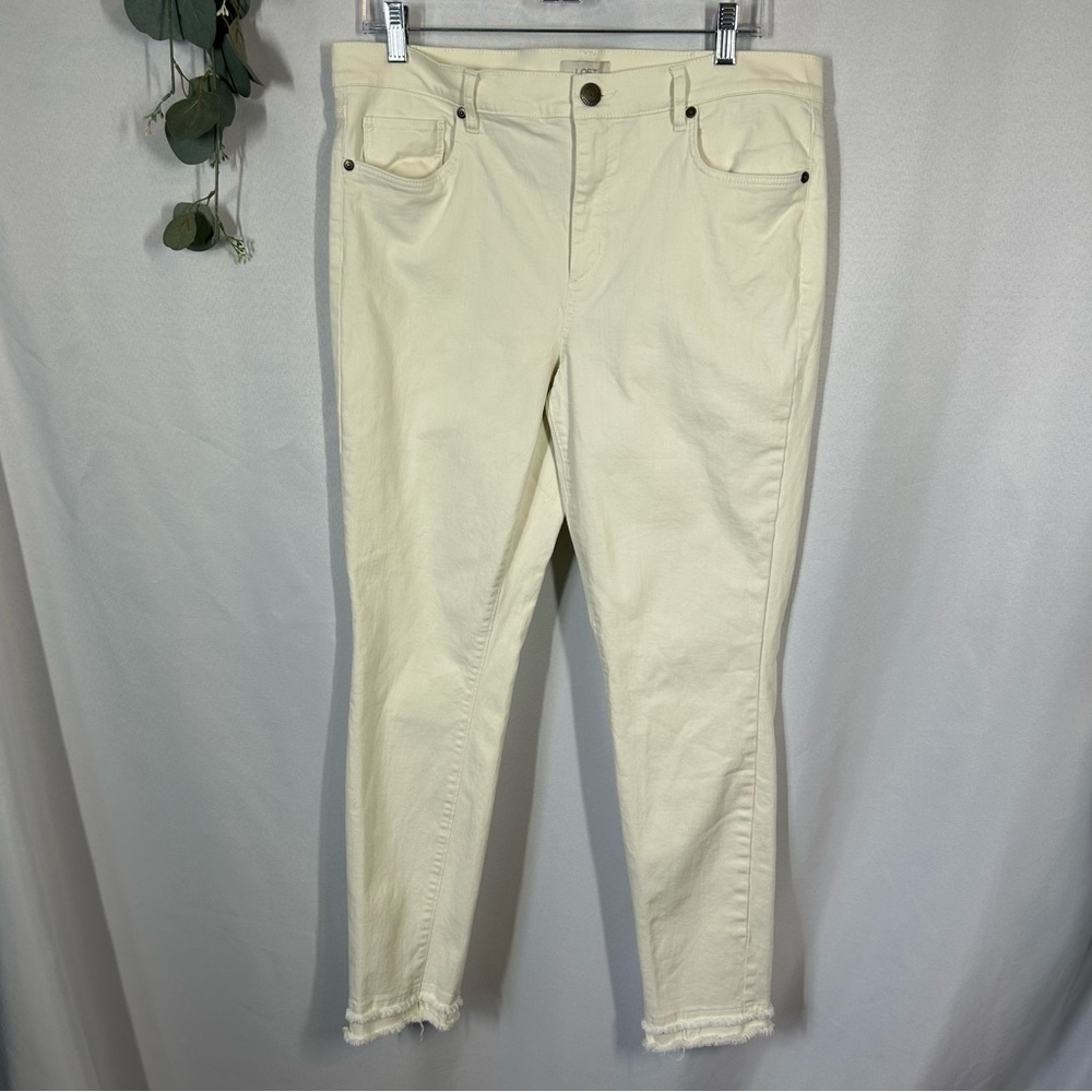 LOFT | High Rise Skinny Leg White Jeans Pants Frayed Raw Hem Women's Size 12